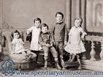 Alexander Spendiaryan with his brother and sisters (Simferopol, 1878)