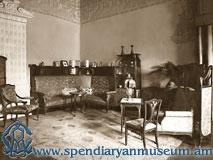The Spendiaryans' mansion in Yalta, the living room (Yalta, 1902)
