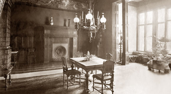 The Spendiaryans’ mansion in Yalta, the living room