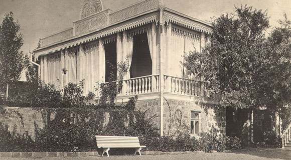The Spendiaryans’ summerhouse in Sudak (Sudak, 1909-1912)